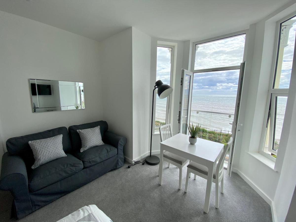 Bridlington Bay Apartments ภายนอก รูปภาพ