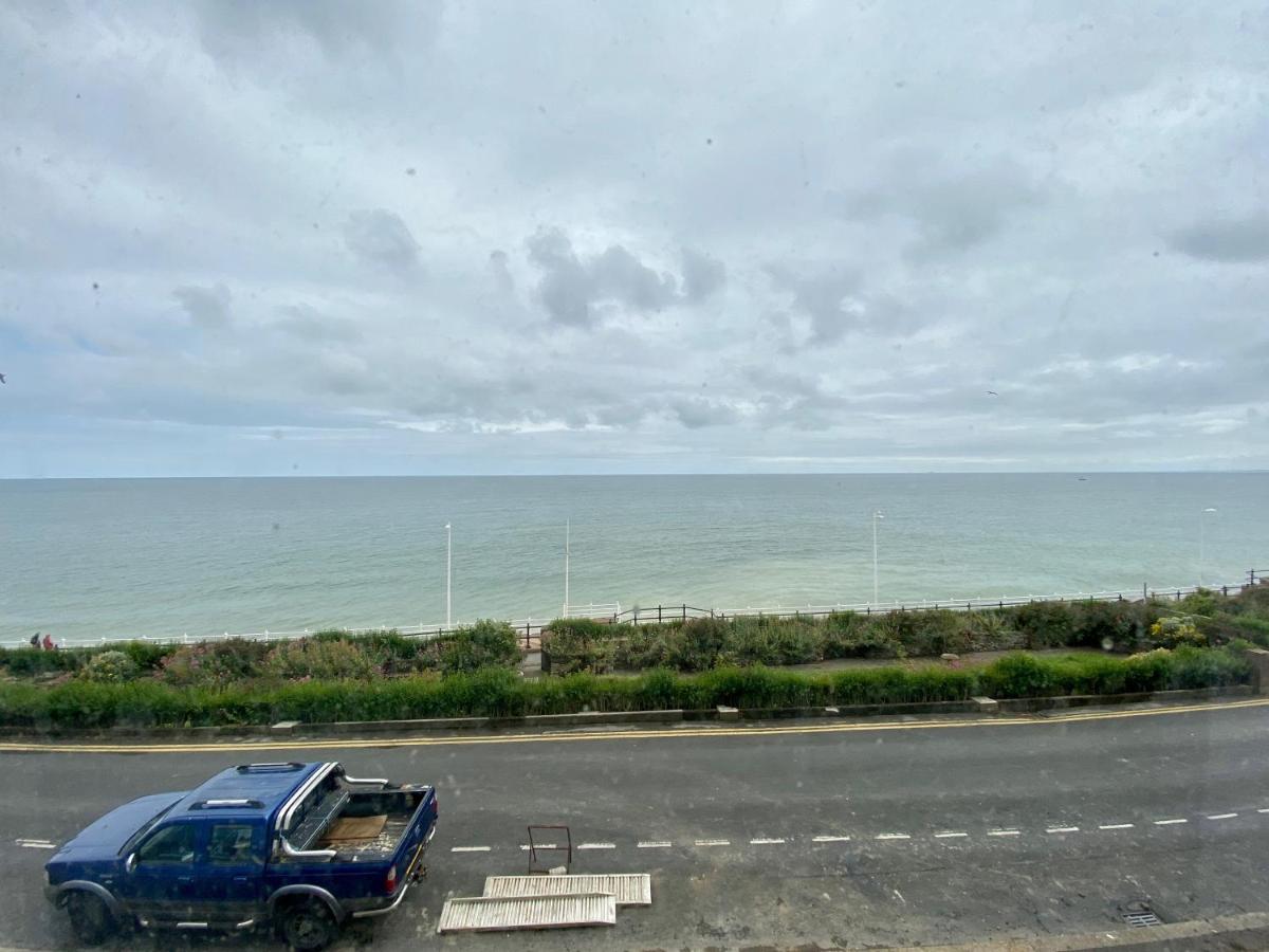 Bridlington Bay Apartments ภายนอก รูปภาพ