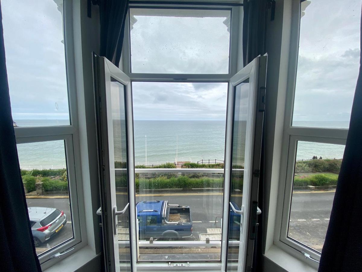 Bridlington Bay Apartments ภายนอก รูปภาพ