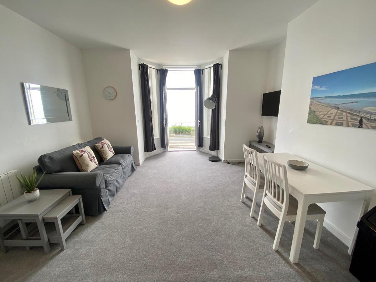 Bridlington Bay Apartments ภายนอก รูปภาพ