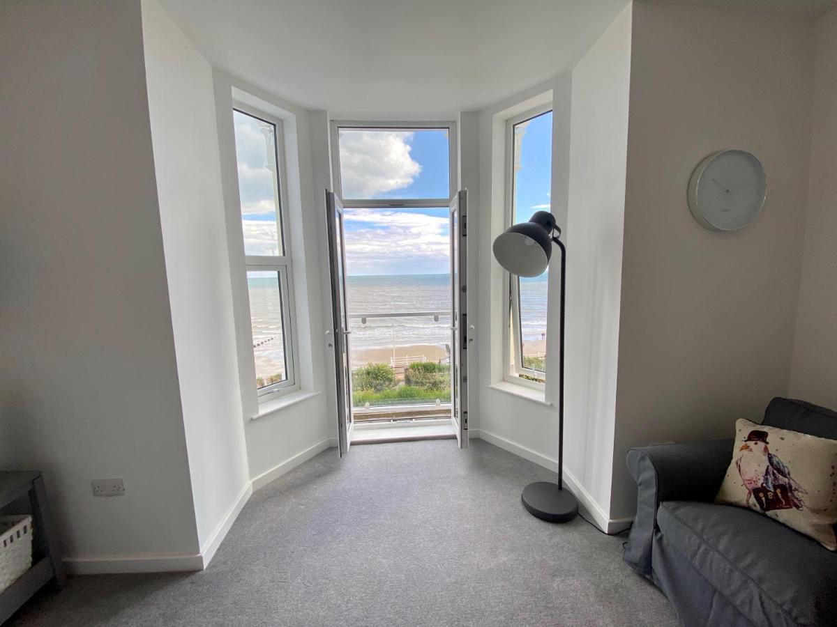 Bridlington Bay Apartments ภายนอก รูปภาพ