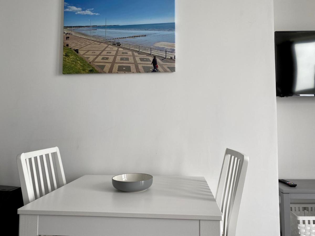 Bridlington Bay Apartments ภายนอก รูปภาพ